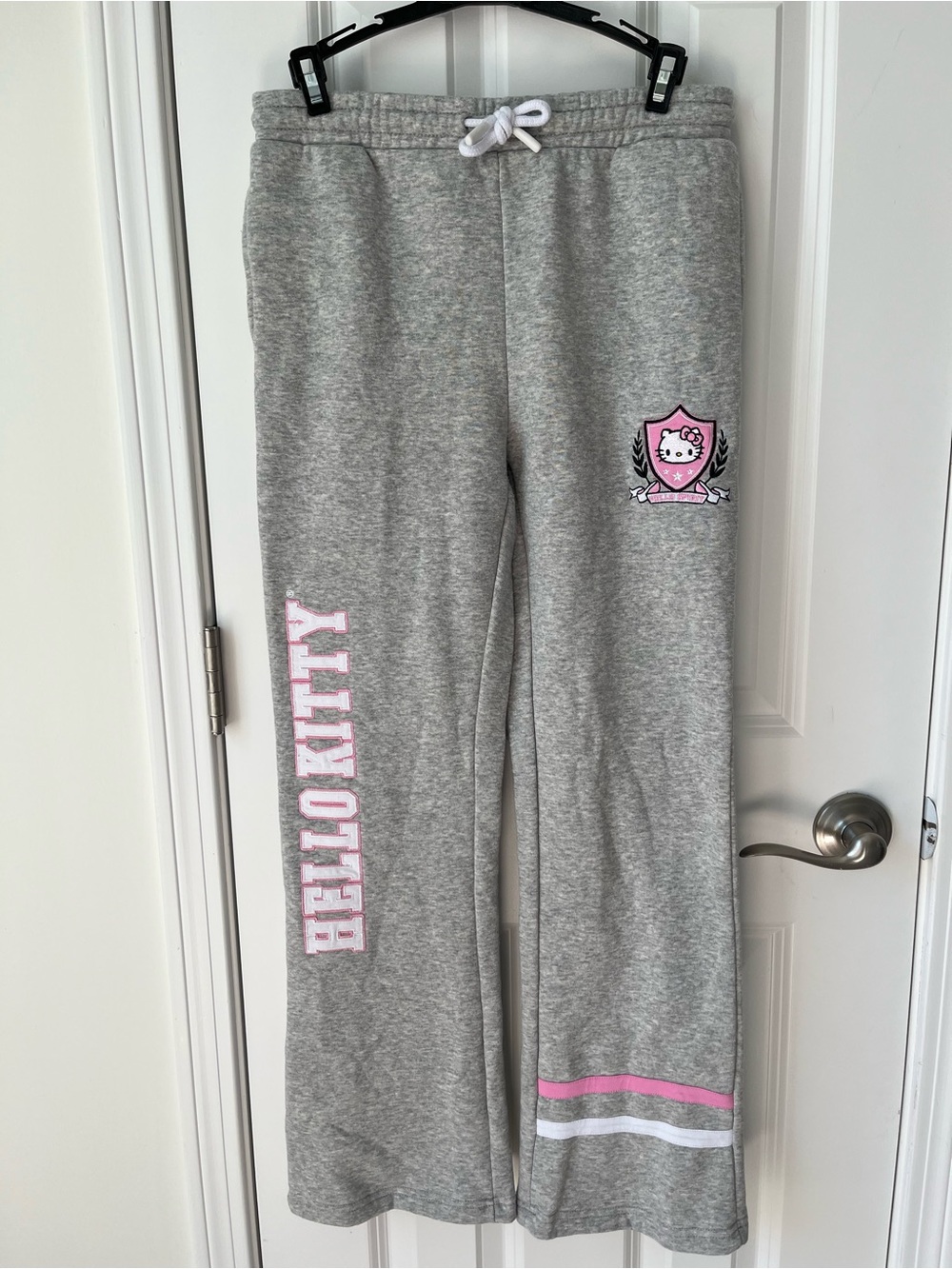 Forever 21 Kids Hello Kitty Gray Flare Sweatpants Size 13/14